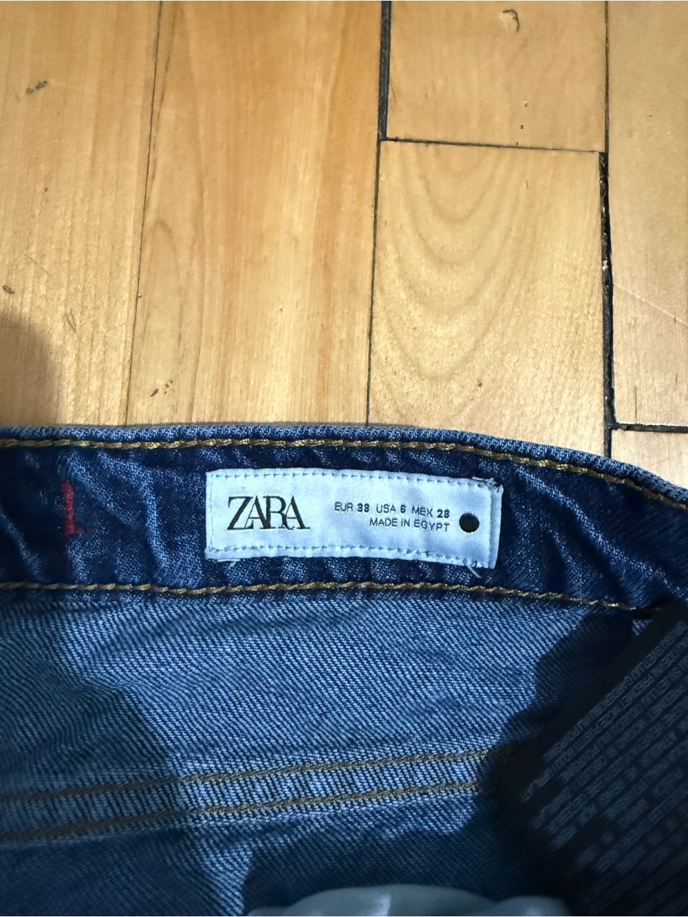 ZARA Men’s Dark Blue Denim Jeans